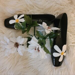 🆕️🥿Katy Perry Evie Daisy Slip-On Flats, Black  Sz 9